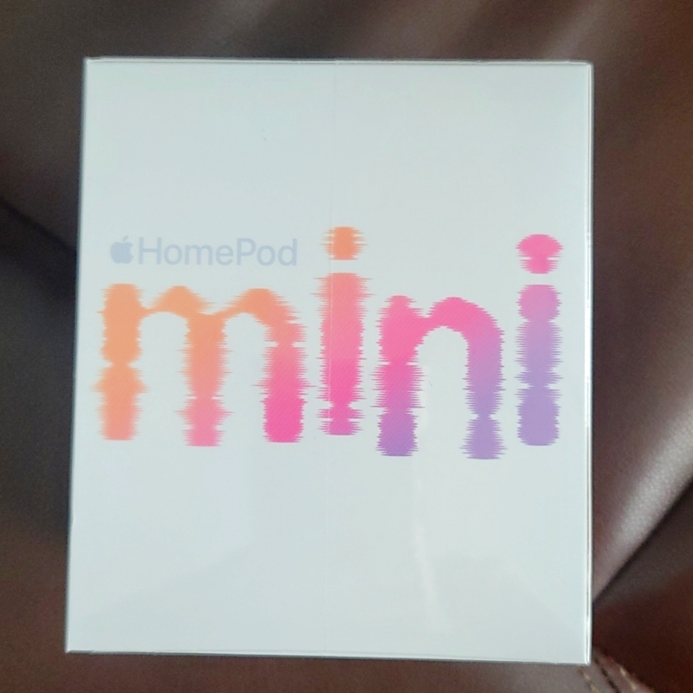 LAST ONE!-  Apple Homepod Mini- WHITE